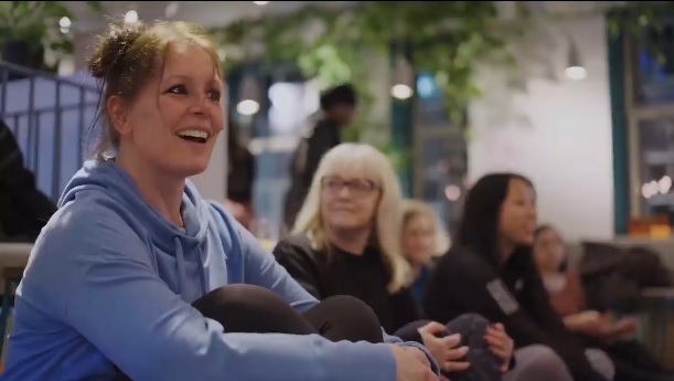 20220216 Sweaty Betty 01 - Corporate Laughter Yoga Training & Workshop Specialists in the UK | Corporate Wellness & Workplace Wellbeing Programmes, Trainings & Workshops in London UK with Laughter Yoga Expert Lotte Mikkelsen